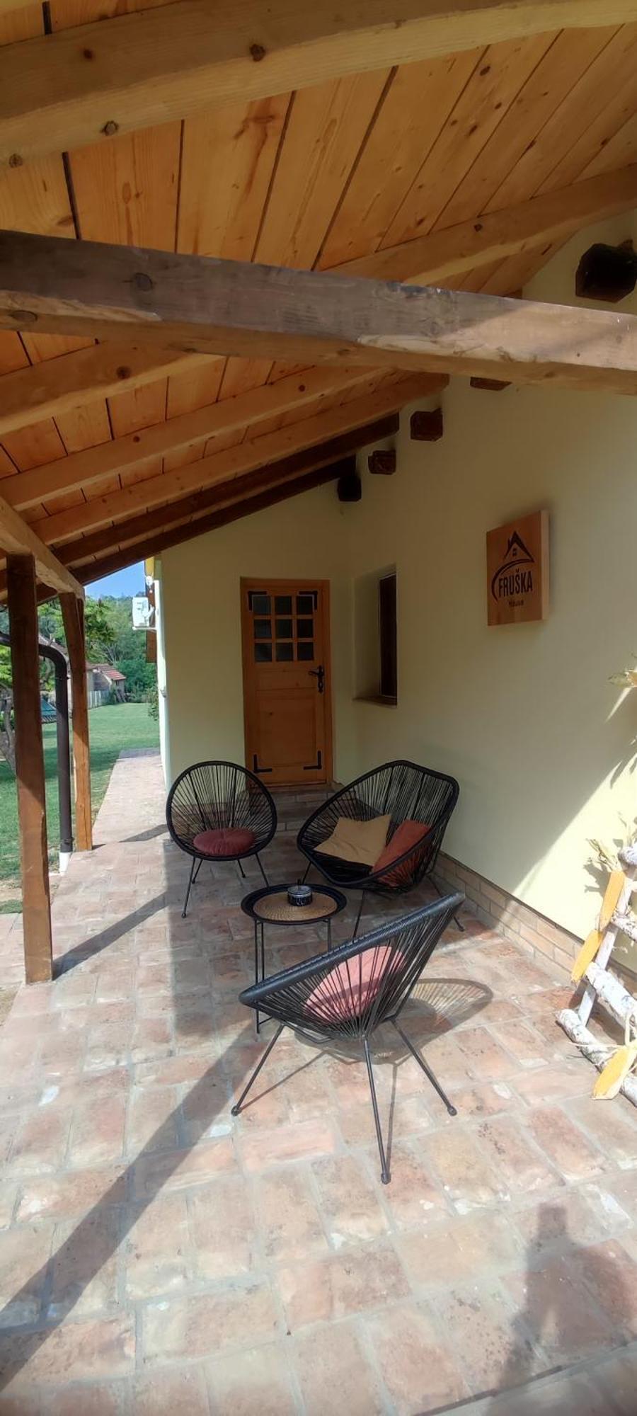 Villa Fruska House à Besenovacki Prnjavor Extérieur photo